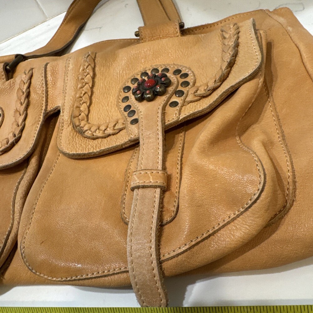 Innue Italian Genuine Tan Leather Handbag - Picture 6 of 6
